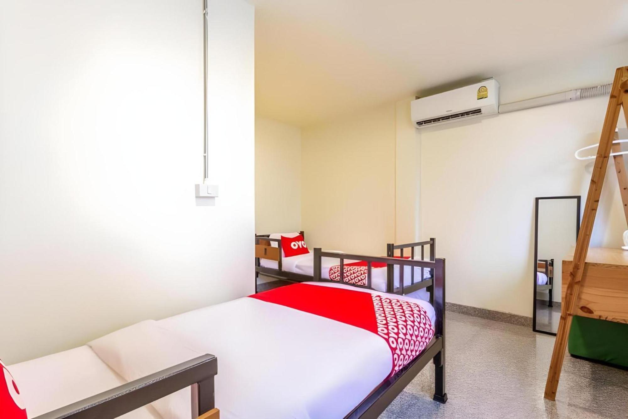 Oyo 928 Leaf Hostel شيانغ ماي المظهر الخارجي الصورة