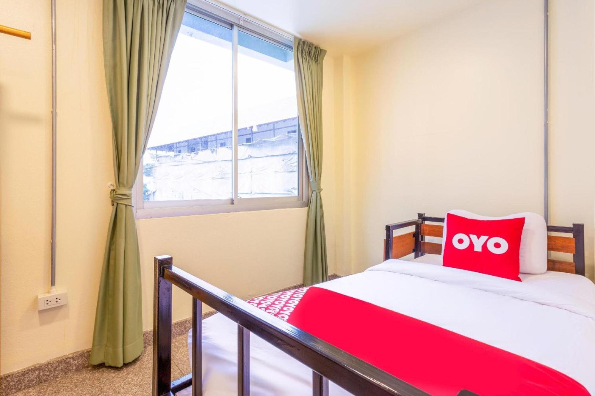 Oyo 928 Leaf Hostel شيانغ ماي المظهر الخارجي الصورة